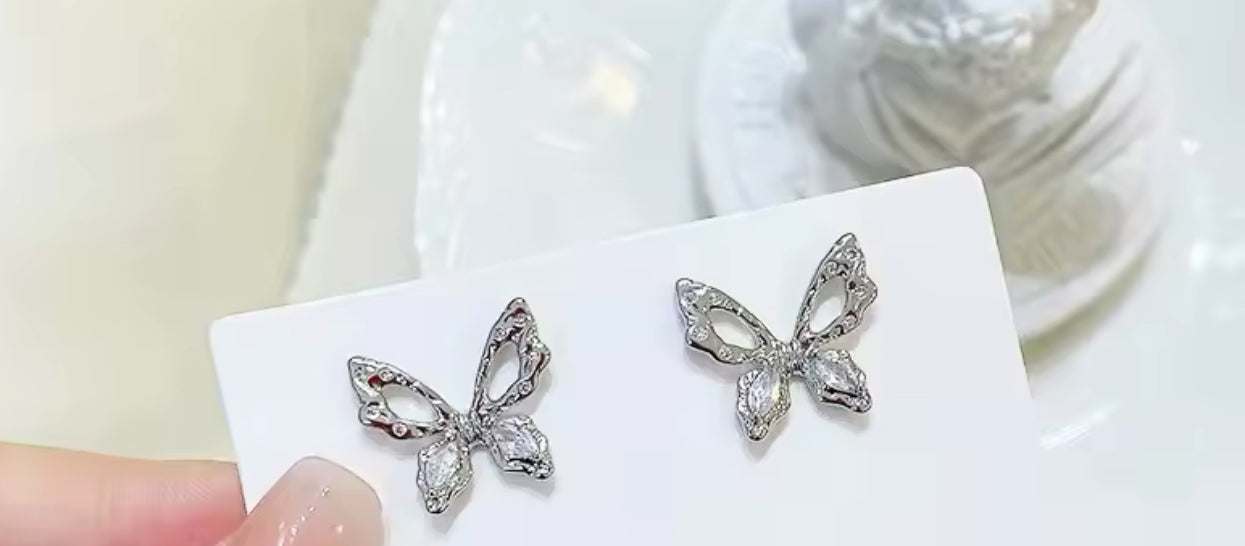 Butterfly hollow earrings