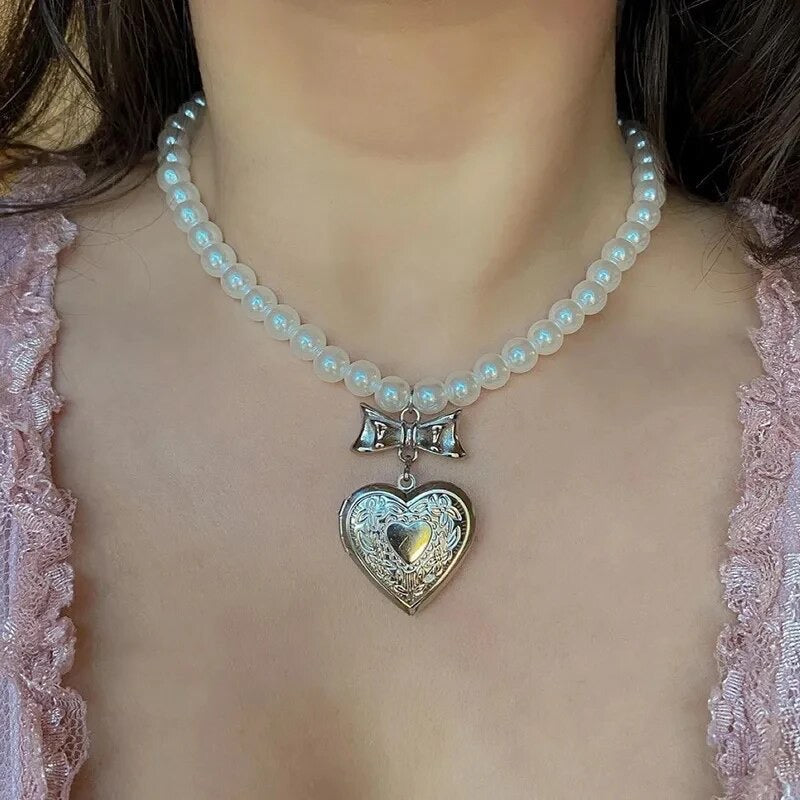 Korean Inspired heart locker necklace