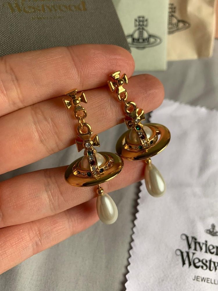 Vivienne Westwood Gold pearl earrings